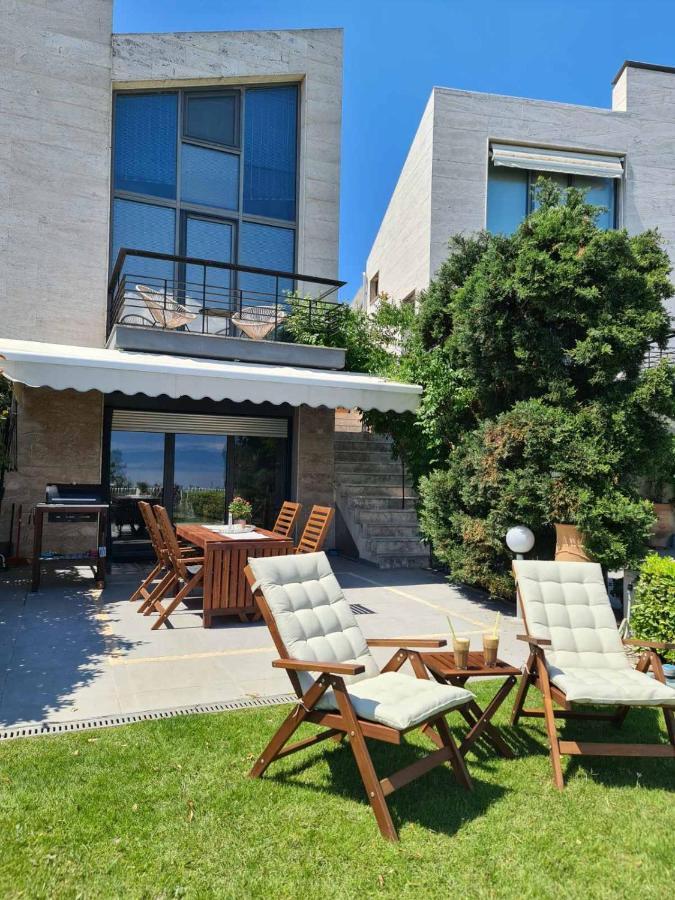Janis Seaview Villa Néa Fókaia Exteriér fotografie